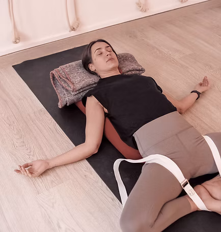 YOGA PARA MUJER