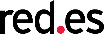 Logotipo de una empresa moderna con un diseño minimalista, que incluye un círculo rojo y elementos geométricos en negro. Ideal para representar innovación y creatividad en el ámbito empresarial.